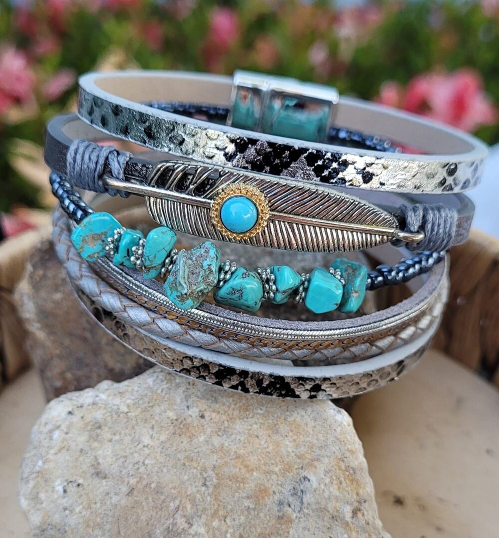 Boho Turquoise Feather Wrap Bracelet Magnetic Clasp Layered Leather Cuff